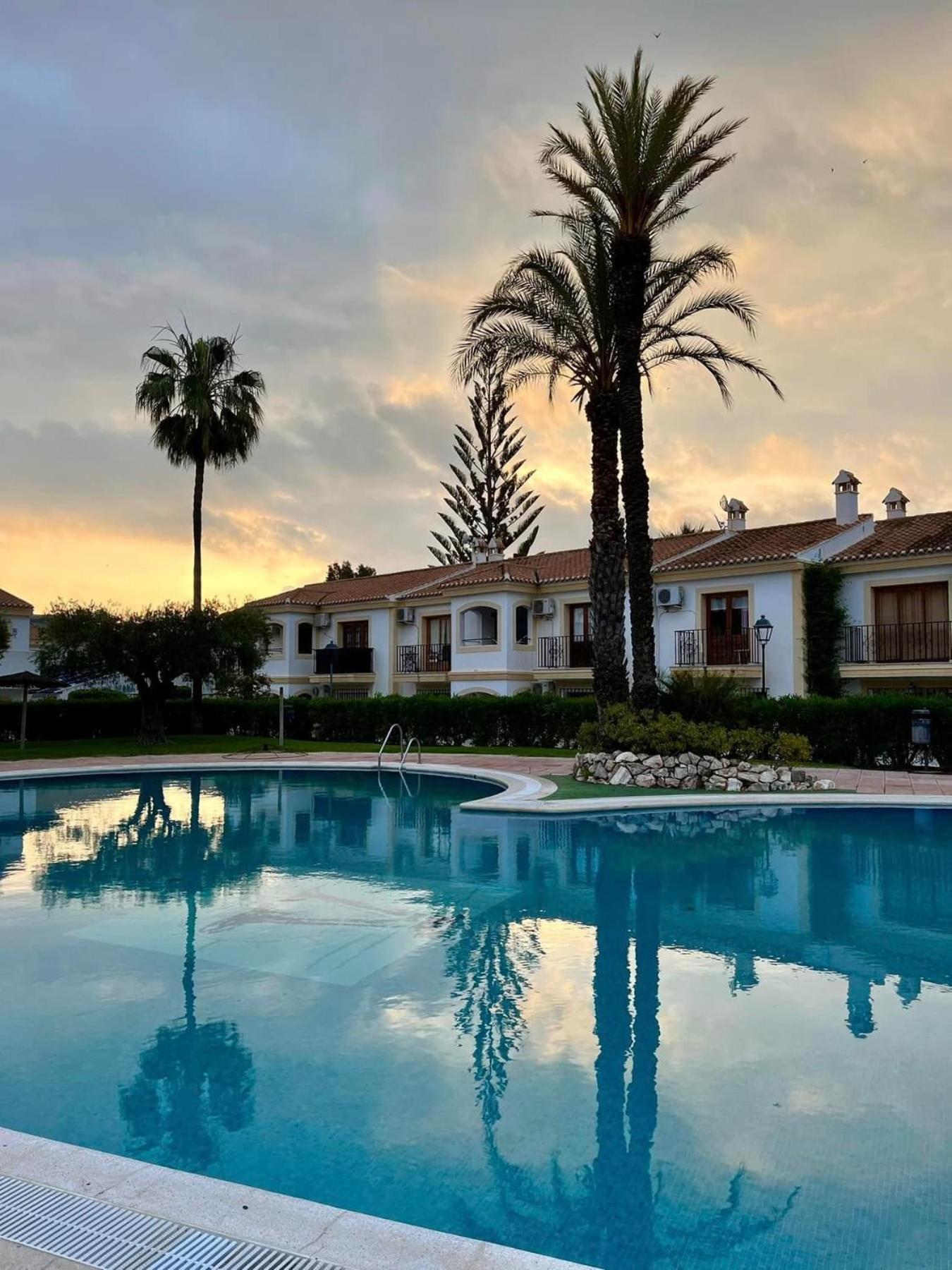 Apartamento Esquina Verde En Vera Coast Playas de Vera Zewnętrze zdjęcie